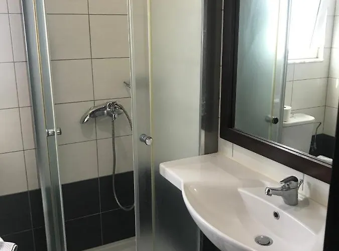 Saint Amon ファリラキ